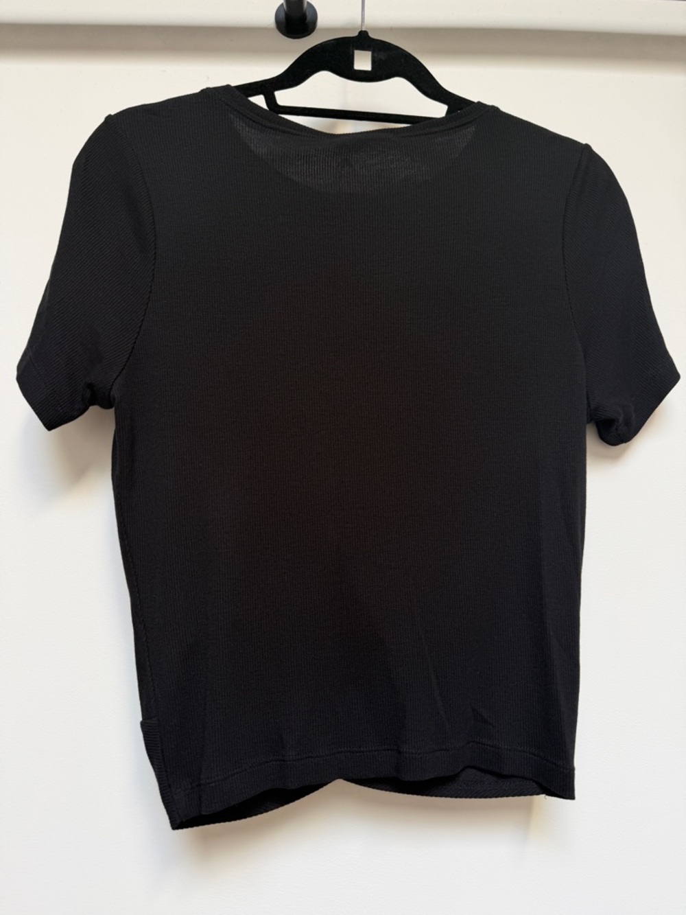NWT - Marine Layer Brielle Ribbed Modal Twist Front Tee Black - Small - Picture 2 of 9